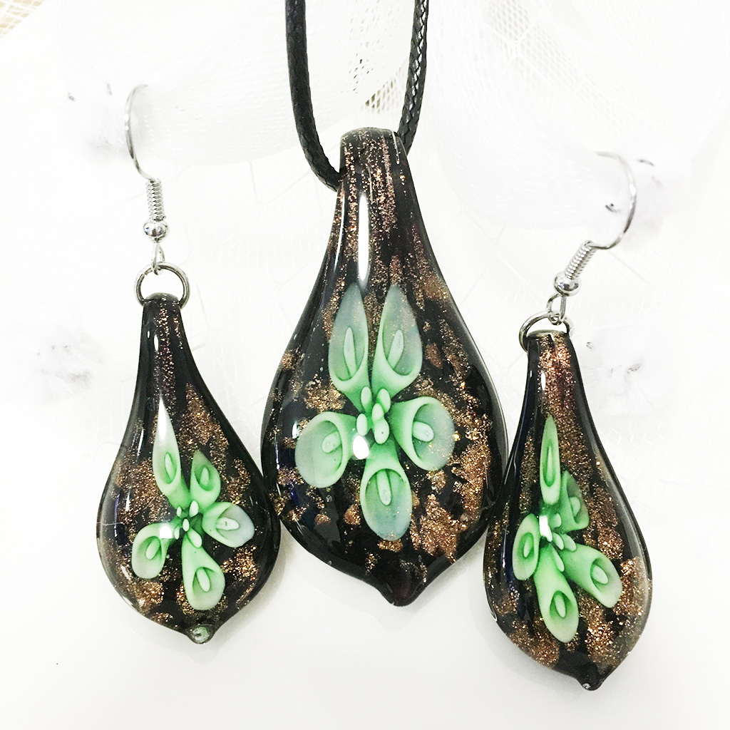 

1 Set Handmade Necklace Earring Murano Glass Green Flower Water Drop Pendant Ethnic Style Clavicle Chain Jewelry, Light green