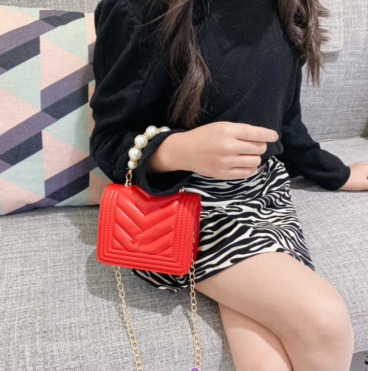 

Girls Pearl Chain Fashion Handbag Kids Metal Buckles Bags Children please understand Leather One Shoulder Bag Lady Mini Purese, Beige