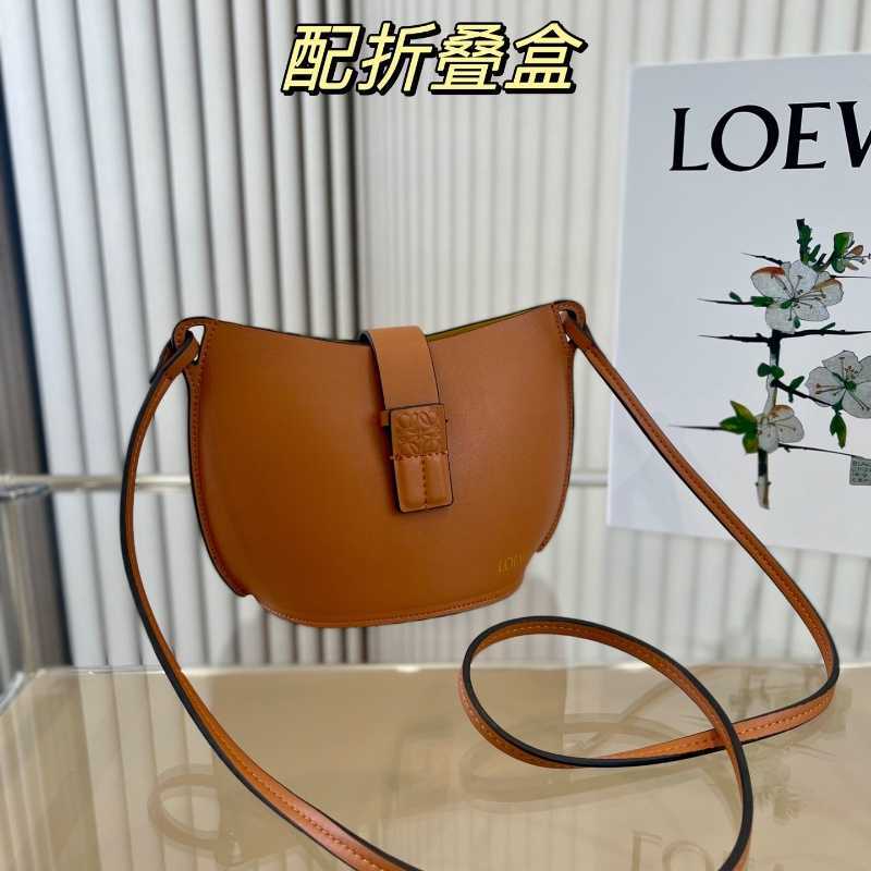 

65RS Lightweight Bags Tote Handbag Women Leather Fashion Saddle Lovewes Messenger Designer Crossbody Female Purses Party Shopping Vacation Shoulder Bags, Red