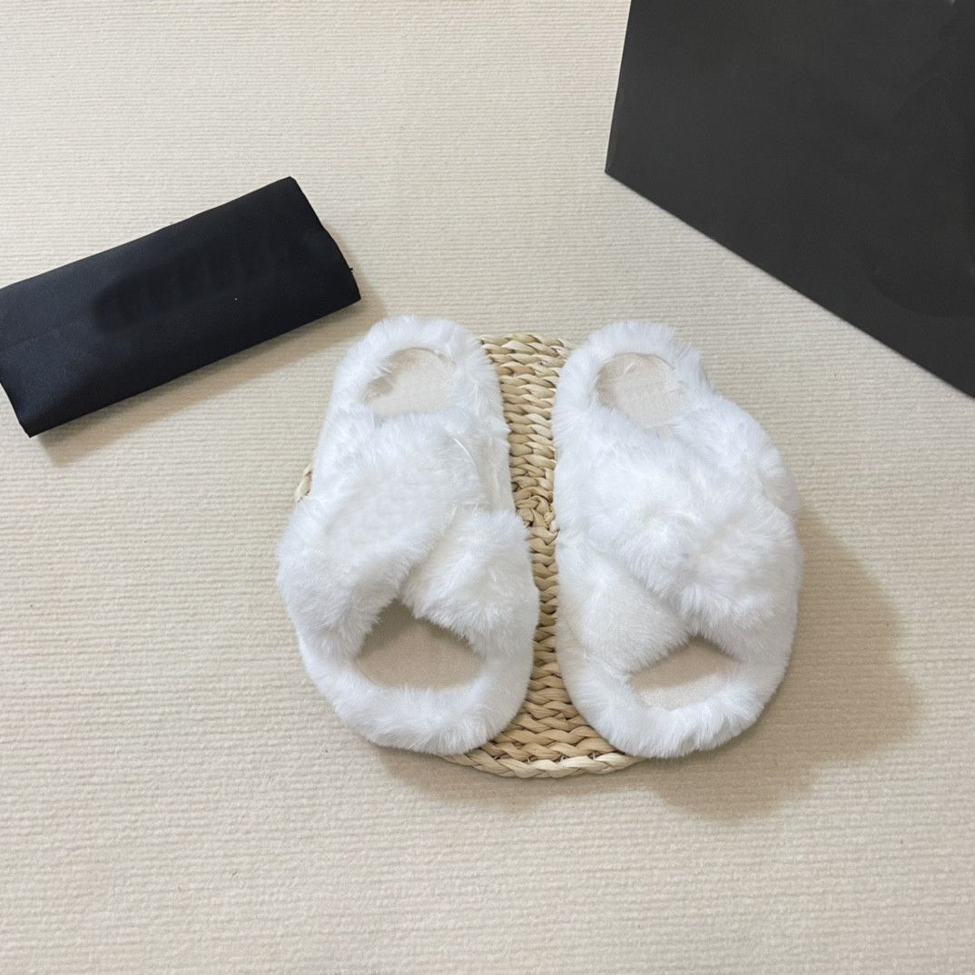 

Women's Rabbit Fur Slipper: Thick Bottom, Non-Slip & Breathable Beach Sandal with Wear-Resistant Rubber Outsole - Size 3 (Boxed)