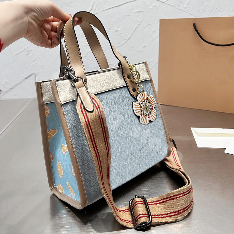 

Fashion Shoulder Bags Women Handbag Large Capacity Totes Temperament Shopping Bag Casual Wallet 4 Colors, White