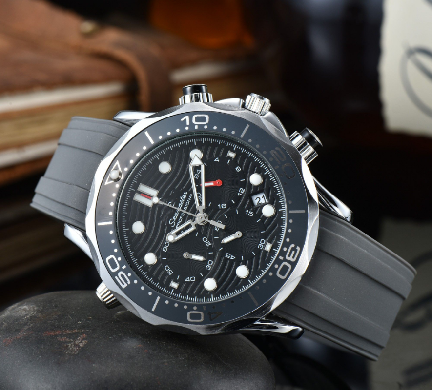 2022 New Men's Silicone watch with 6-pin quartz 24-hour calendar waterproof OM deluxe watches h1