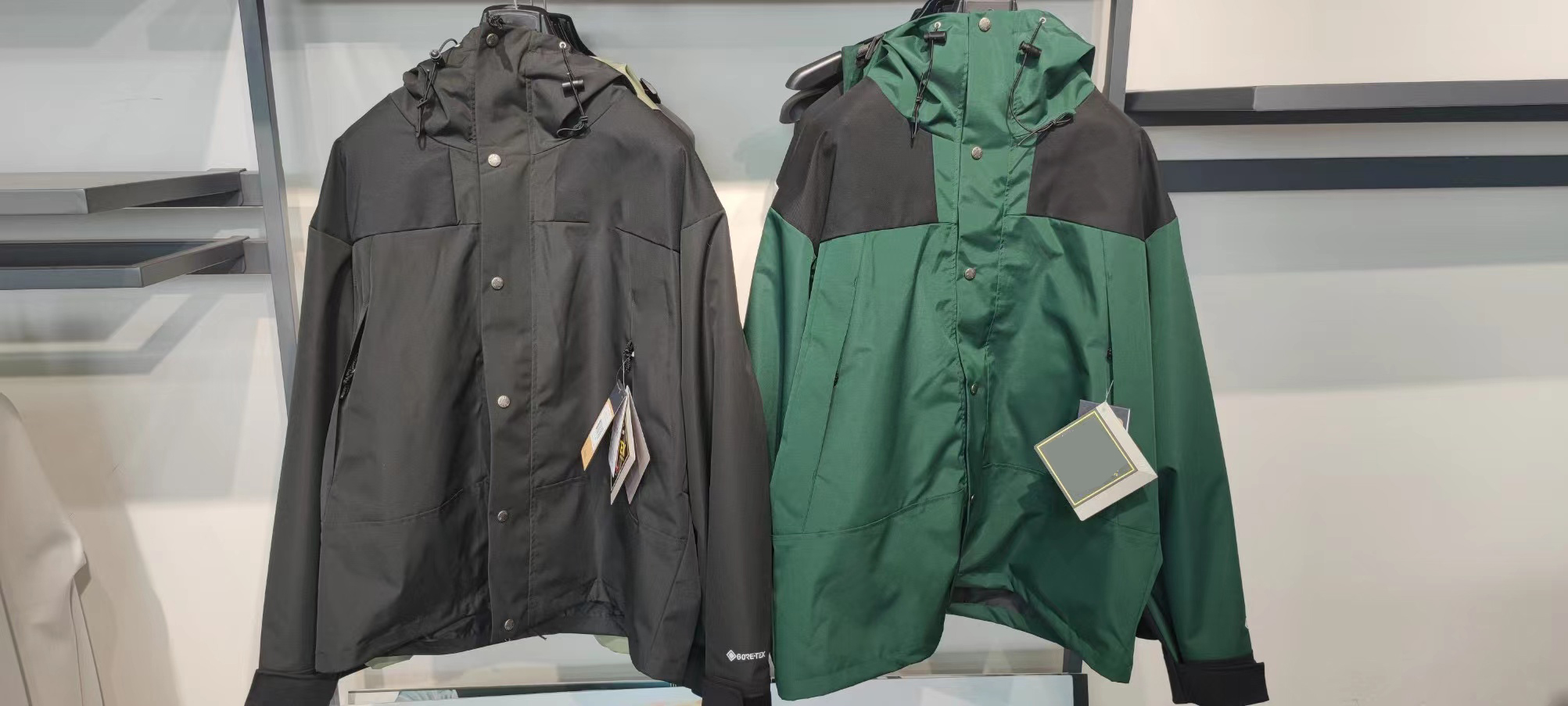 

2022 Mens Jacket Coats Men Women Jackets Outdoor Sports Mountaineering Clothing Windproof Fabric Mountain Couple Embroidery Letter Casual Hooded c4ly#, Not for sale products/no ship