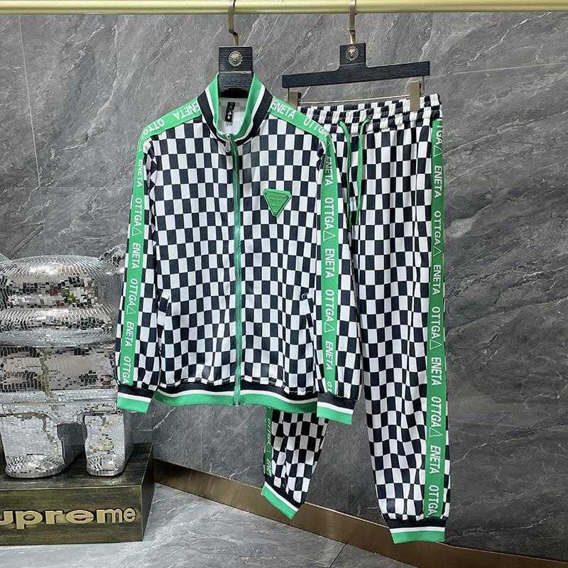 

Men's Tracksuits European station tide brand ribbon sports casual suit men's spring and autumn new triangle standard plaid jacket twopiece G221011, White