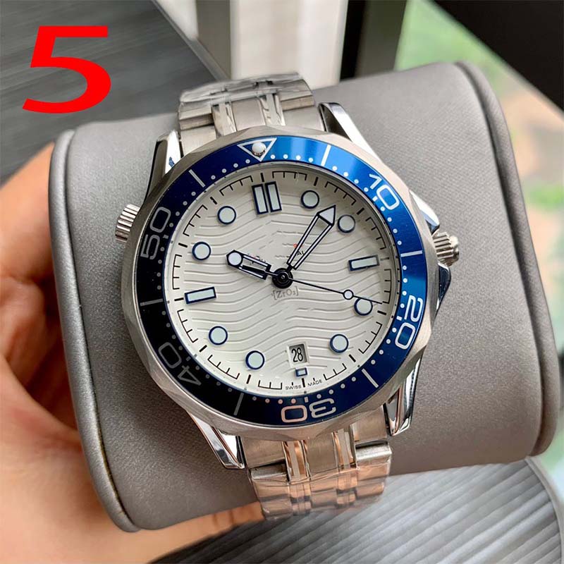 Montre mécanique automatique Mouvement Bleu Céramique Lunette Cadran Diver's 300M 007 James Montre Homme Marine Montres En Acier Inoxydable Desig