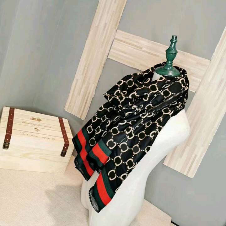 

Classic designer scarfs men's and women's cashmere scarves luxury scarf winter Wraps letter pattern shawls Pashminas scarves tassels Scarve