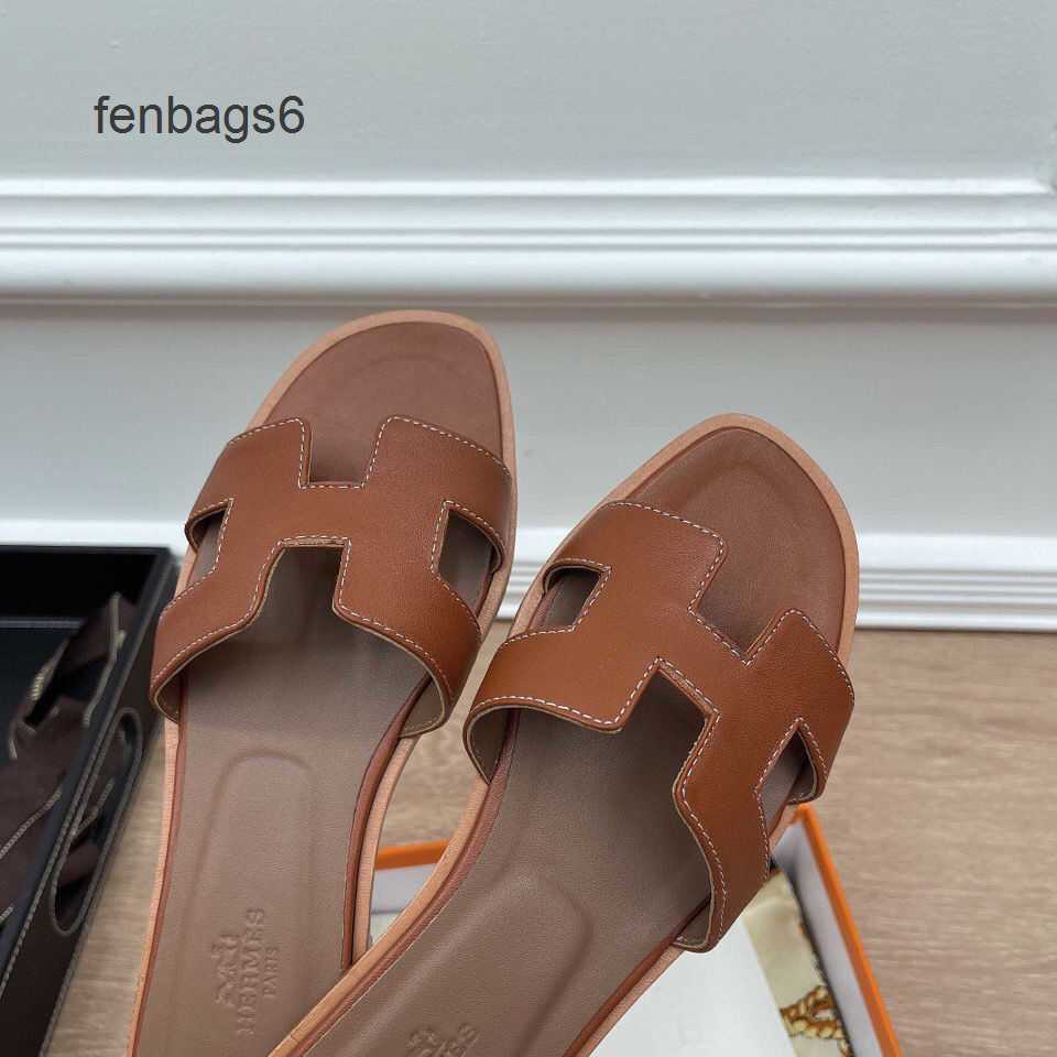 

Slipper Summer Sandals Women's Oran 2022 Out Slippers Sandal Flat Designer Hermee Fashion Bottomed Wear Beach Word O1zt, Elephant grey palmprint