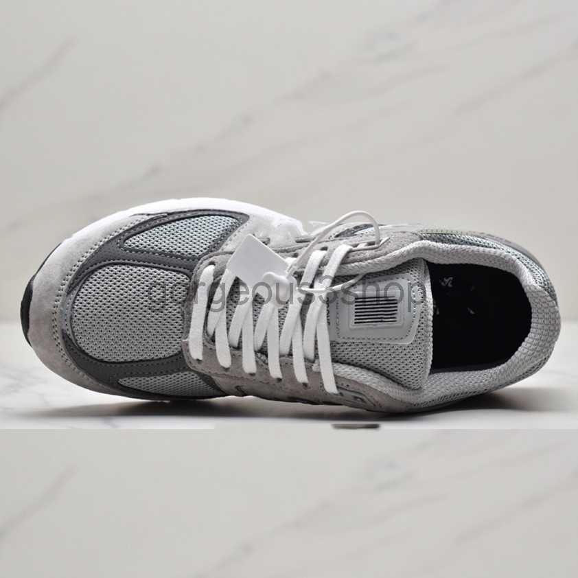 

Running shoes M990V5 990V5 990 v5 Sneakers for Men Mens Women Reflective Sports Shoe Trainers Man Training Athletic sneaker black grey suede