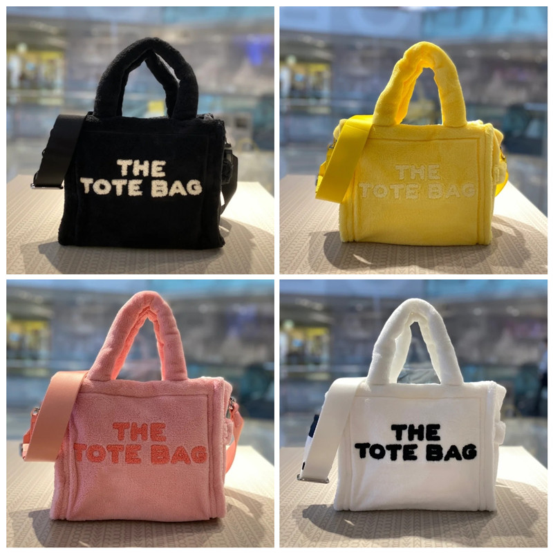 

M tote bag Fashion designer Tote bags Furry 4 colors Two size With DustBag, Pink