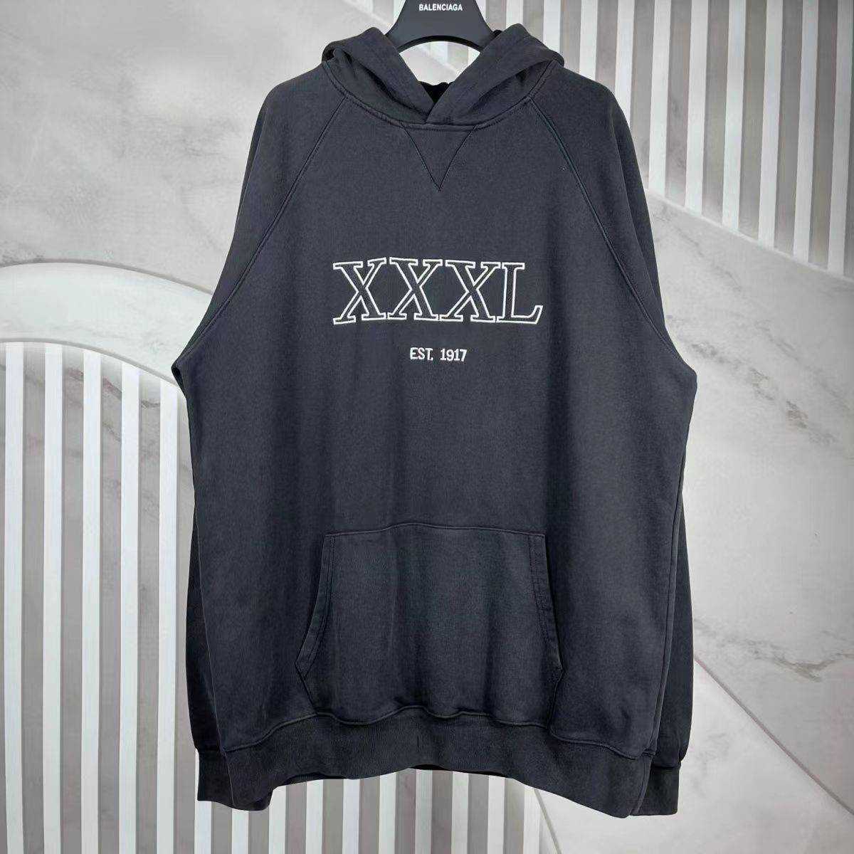 

Fashion Brand Hoodies High Quality Embroidery XXXL Classic Letters Casual Hooded Sweater For Men And Women Black