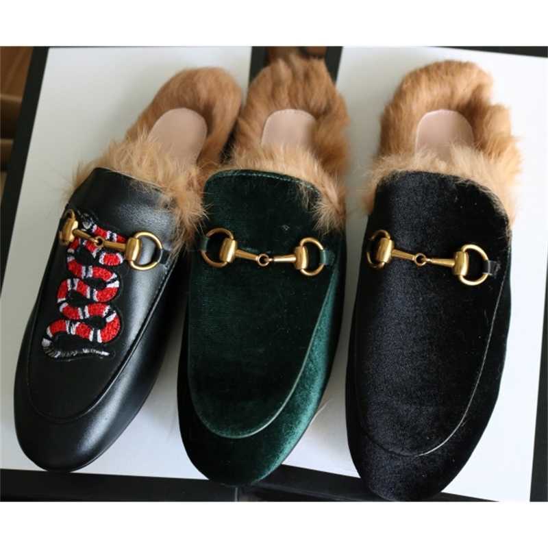 

Sliders Men Women Slippers Topulla Leather Fur Mule Princetown Flat Suede Mule Shoes Love Shoes Fashion Outdoor Slippers Fall Winter Shoes NO14, Blue tiger
