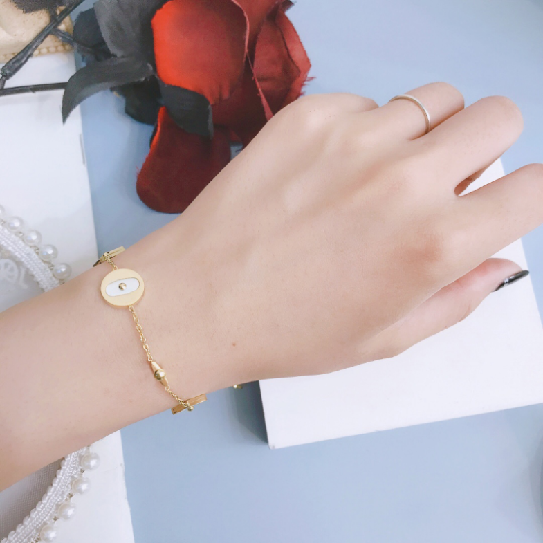 

Luxurious Bracelet Geometric Bangles Designer Link Chain Titanium Steel for Ladies Gold Plated Jewelry Beach Party Versatile Foundation