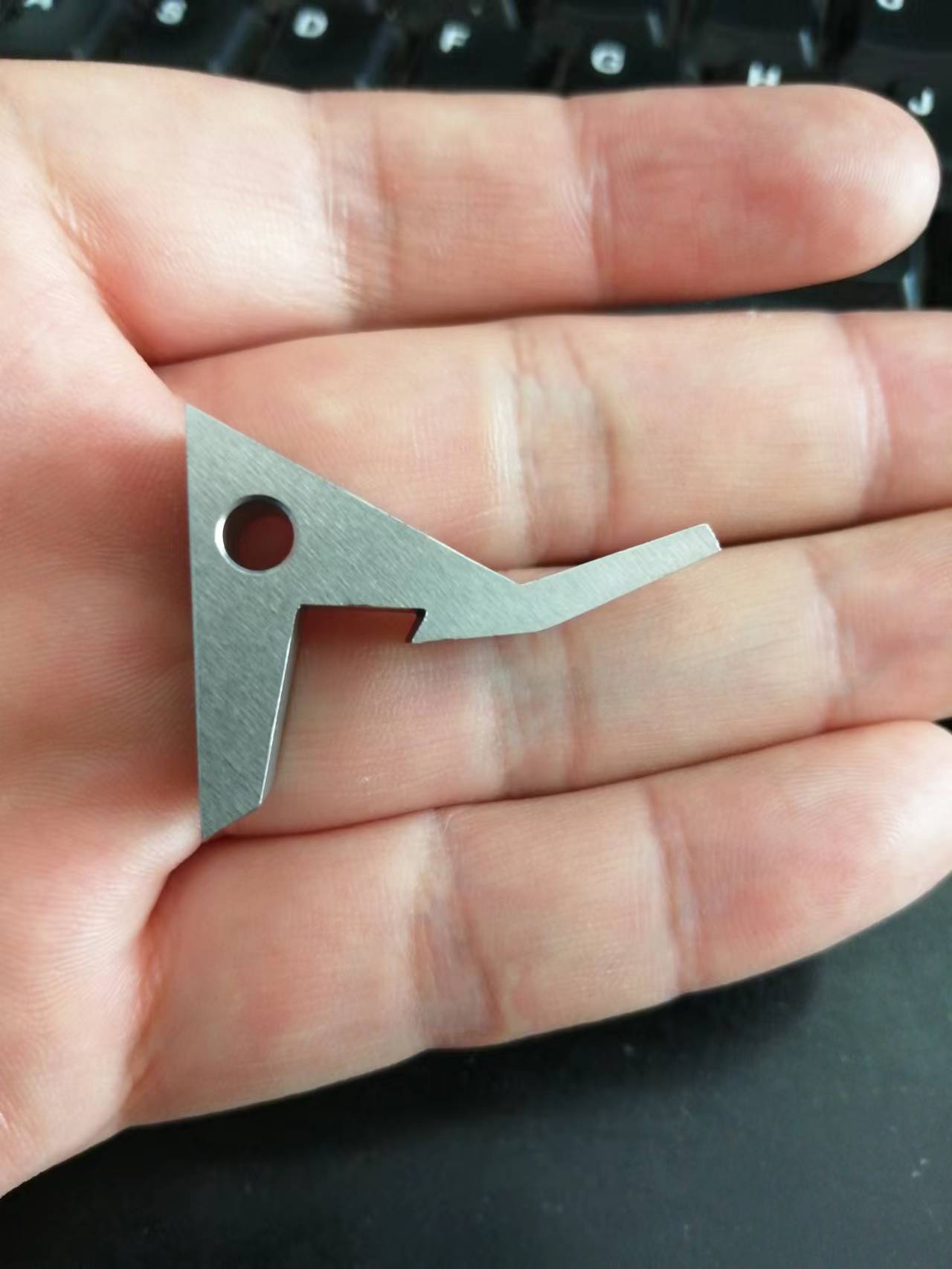 

1pcs/set AR15 Auto Sear Swift Link Type 2 Full Automatic Switch Stainless Steel, Bk