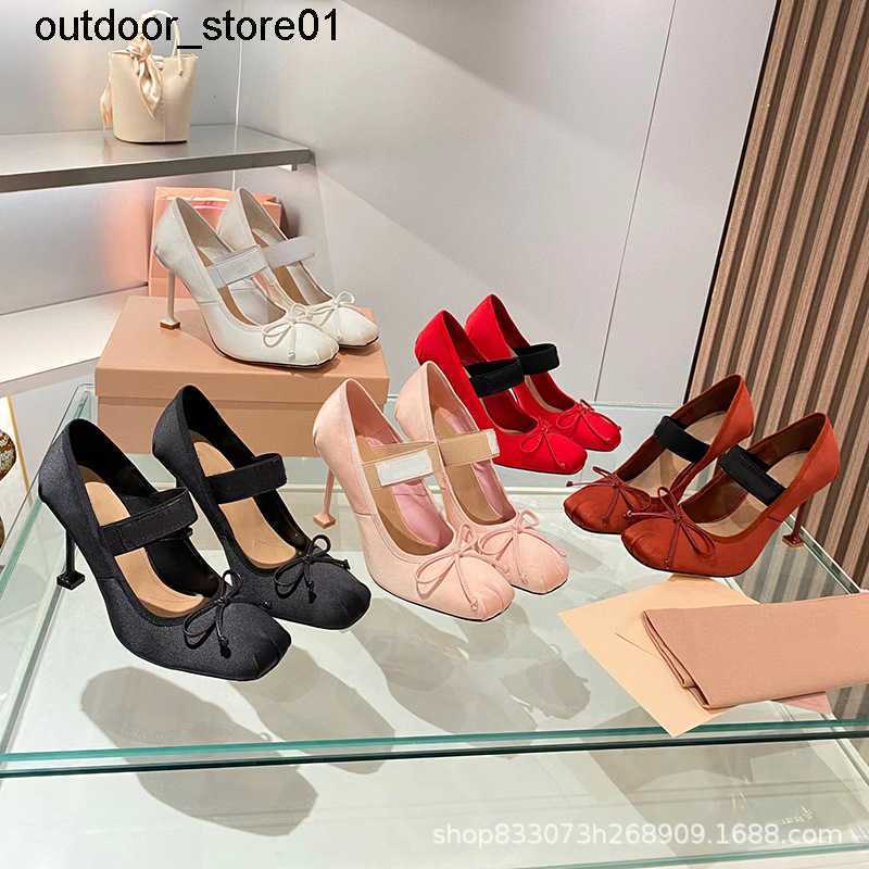 

Dress Shoes Designer Miu New ballet shoe spring summer Square head bow knot high heel women sneakers, Red