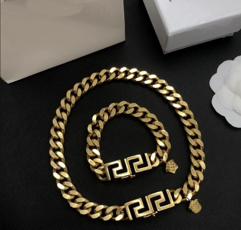 

NEW Designed Brass Link Bracelets Cuba Thick Chain Banshee Greece Meander Pattern Medusa Head Portrait 18K Gold Plated Womens Bangle Designer Jewelry Gifts B-531