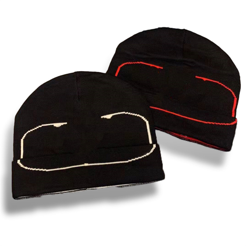 

Autumn and winter Desingers Luxurys Beanie mens Hat Warm Knitted Cap Ear Protection Casual Temperament Cold Hats Ski Caps Europe Tide 2 colors fit cap