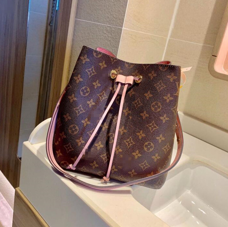 

Messenger bag Luxurys Women Totes Fashion Vintage printing Shoulder bags classic crossbody handbag