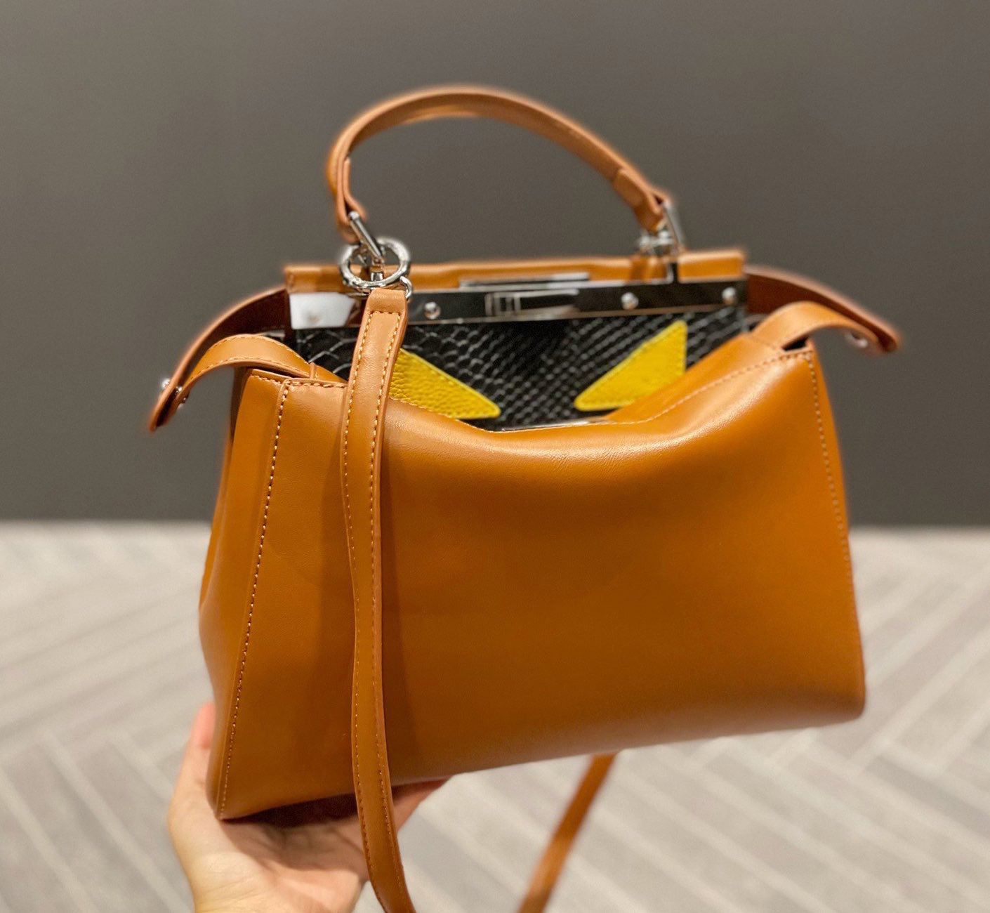 

Handbag 5A Top Womens Crossbody Designer Bag Classic Eye Pattern Luxury totes shoulder bags lady Temperament Handbags Wallet, Make up for price