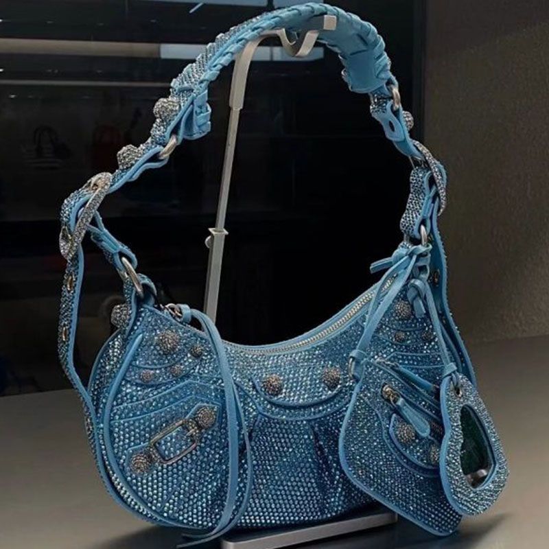 

Motorcycle Handbag Rhinestone Shoulder Bag 5a Quality Crossbody Bags Genuine Leather Heart Shaped Mirror Pendant Zipper Closure Women Half Moon Clutch Purse