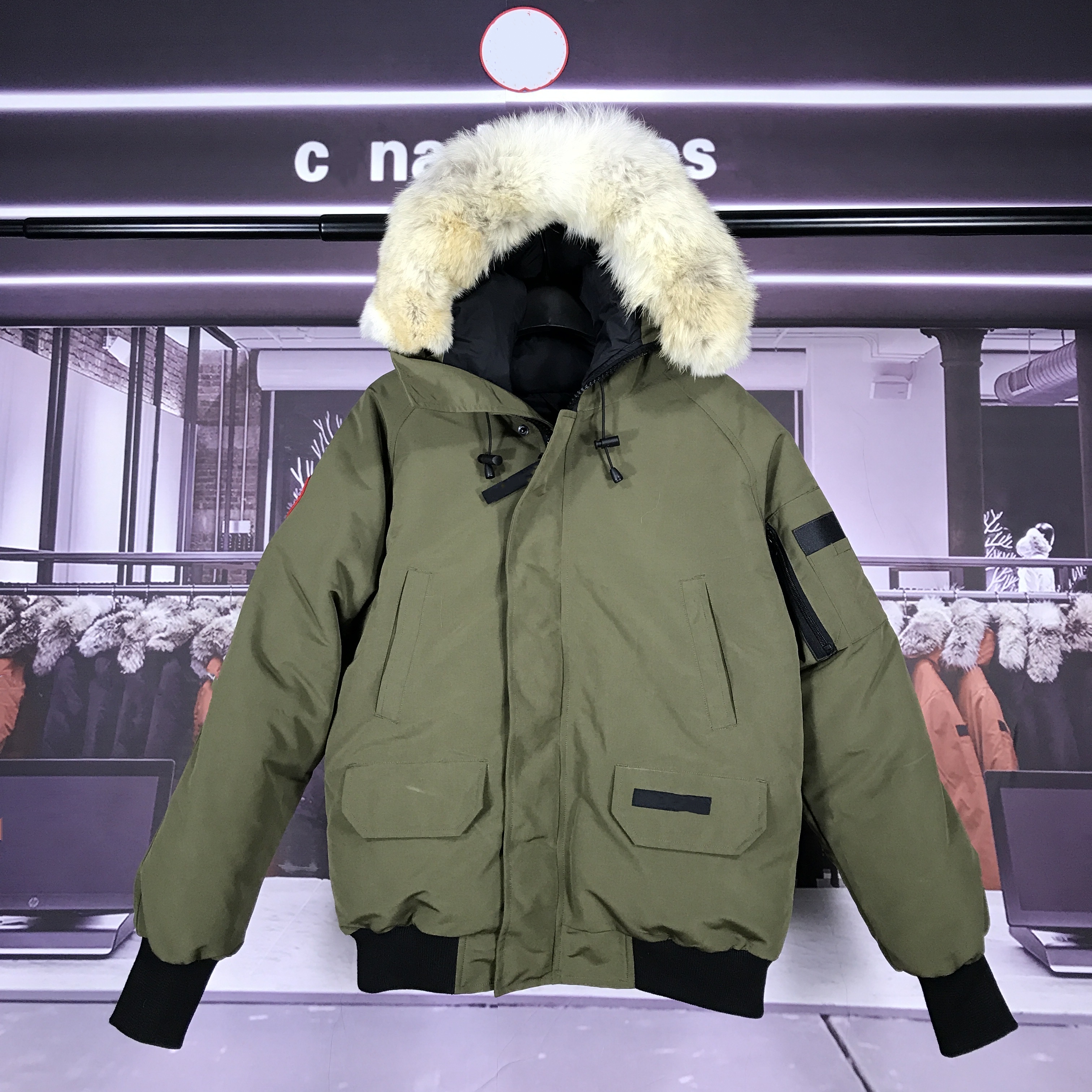 Men & Womens down jacket 01 Parkas Keep warm windproof white duck Outerwear Coats Thicken to resist the cold Winter coat Plush collar Overcoat puffe