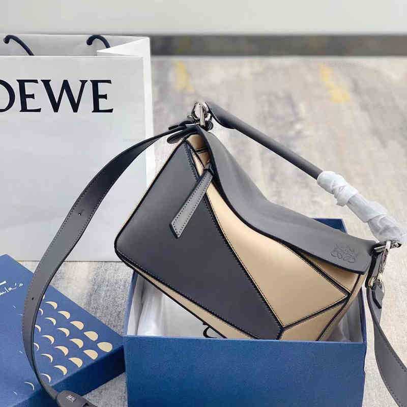 Designer Luxury Women Sac Lowe Handbags Totes Femmes Crossbody Fody Loulous Puzz Handbag Loweitys 5High Quality Cubi Cupi Capacité de mode Sacs p
