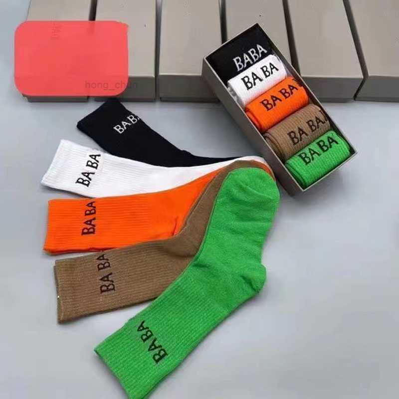 

Womens Designer Mens Socks Vintage Letter Print Branded Tide Short Sock for Woman Man 2022 Fall Winter Socking Bulk Wholesale Calcetines