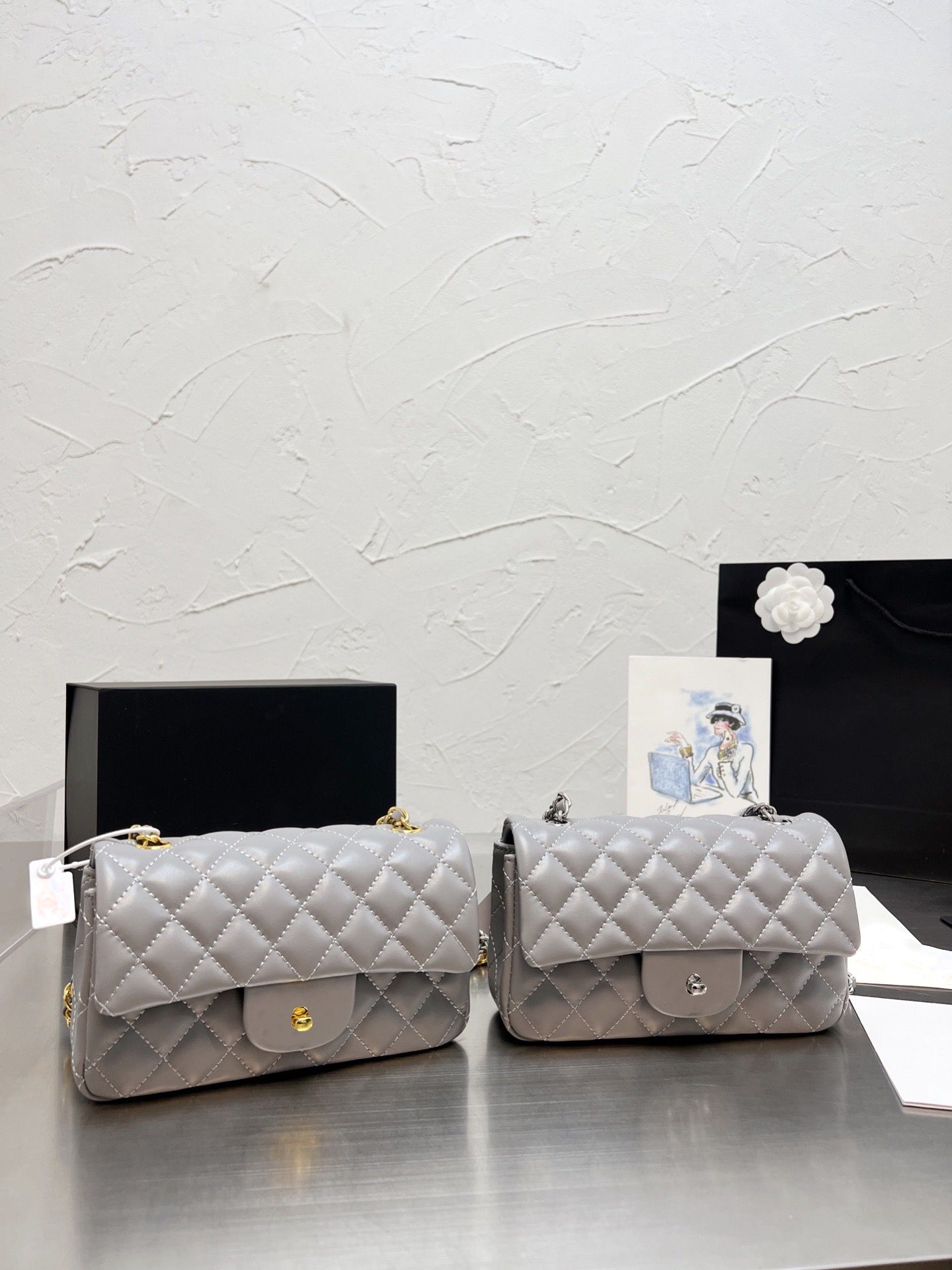 

Lady bags Leather Fashion designer Handbags Backpack Purse Soft leathers material Cover women ladies Shoulder handbag Gold and Silver cross body wallet purses top, Customize