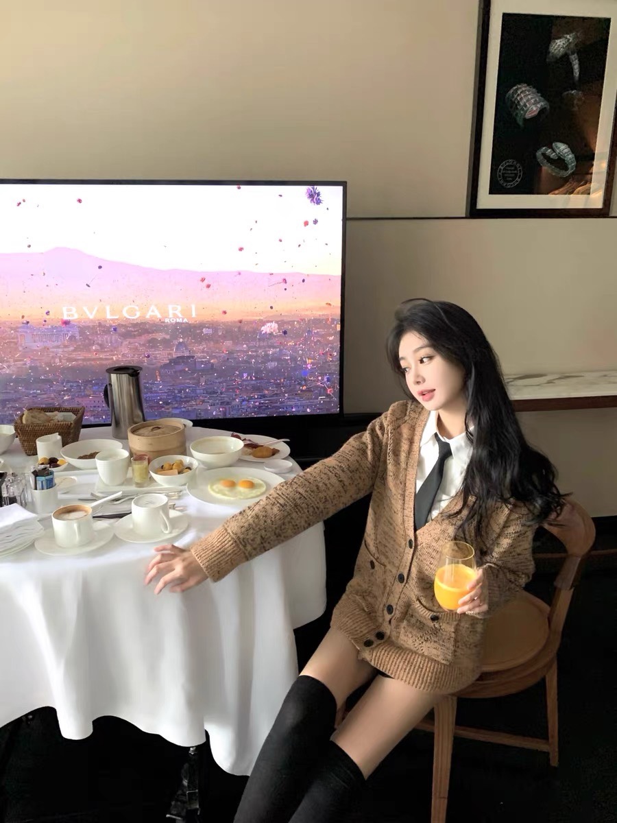 

chan women' brand jacket 2022 New Autumn Winter jacket fashion Print sweater knitwear coat Spring casual top-grade brand logo cardigan Coat birthday Christmas Gift, Khaki