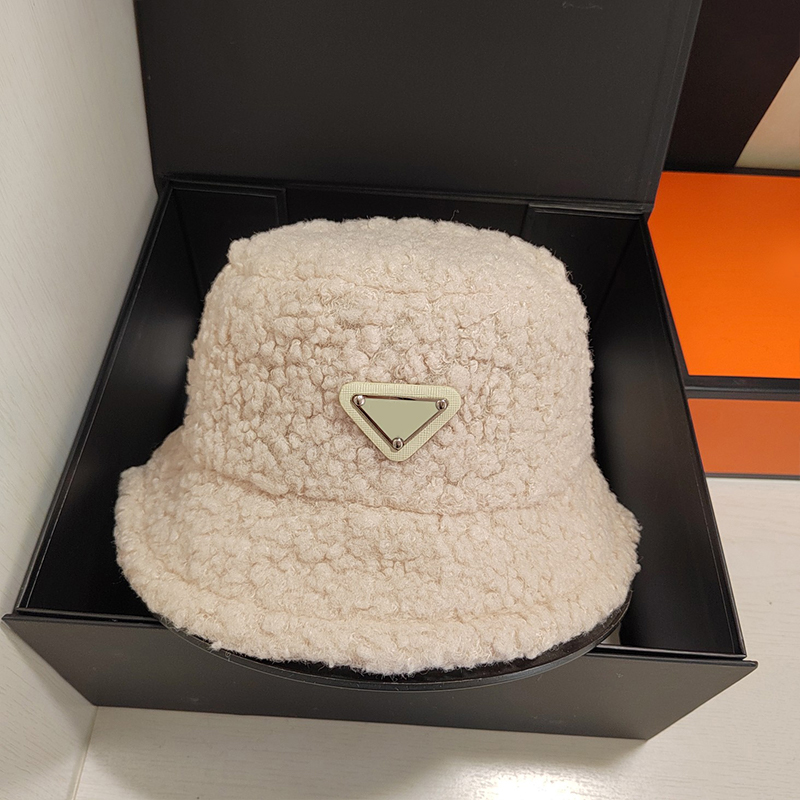 

Designer Lamb Wool Cap Men Women Beanie Caps Warm Fisherman Hats 6 Colors, P1