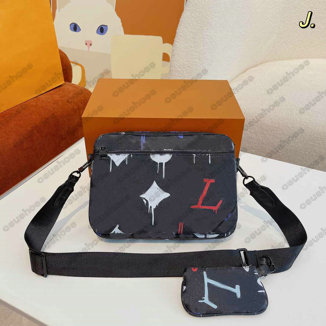 

Mens Trio Messenger Districts 3 in 1 bags Damier Spray Luxurys Designers Crossbody Shoulder Bag Handle Purse Wallets Totes 3pcs sets M69443 M45320 M46340 Nigo M45965, Customize