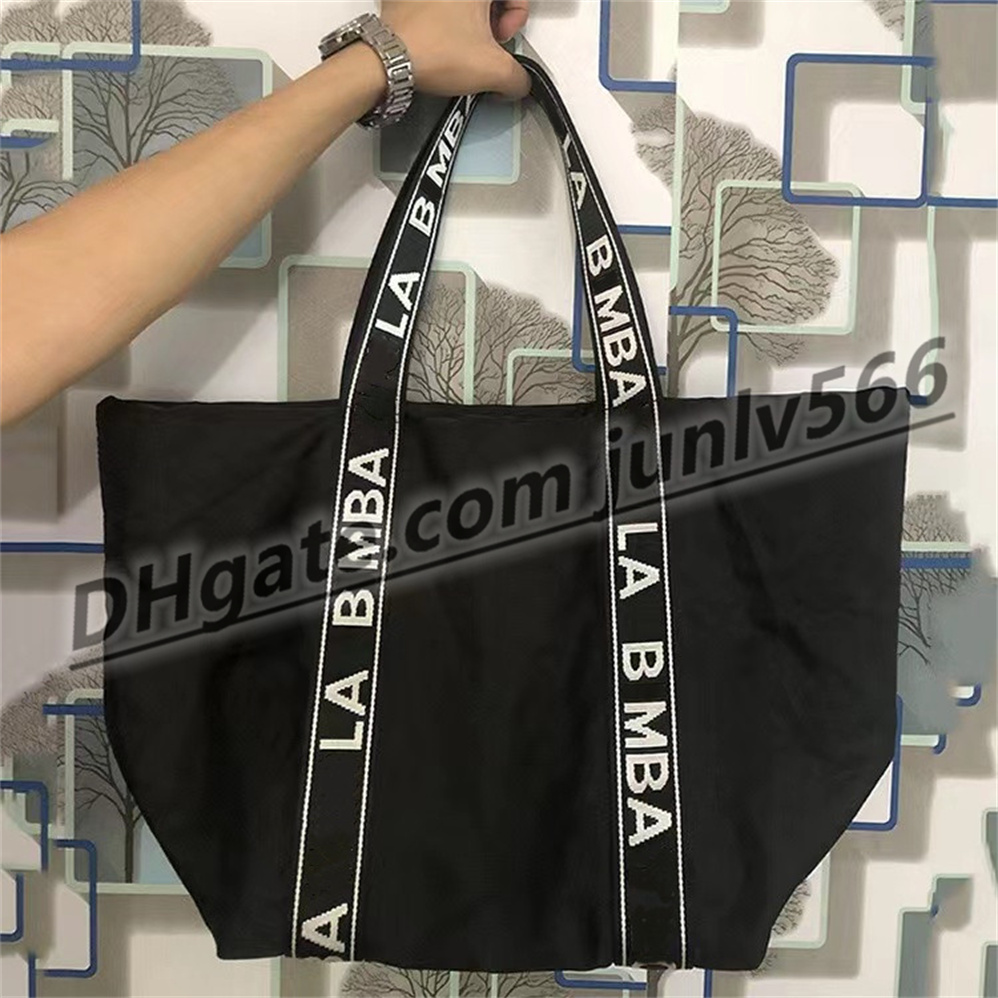 

Top luxury designer Womens handbags Tote shopping bag handbag classic canvas vacation Raffia Large Beach bags travel Cross body handbag Wallet Purse, Red