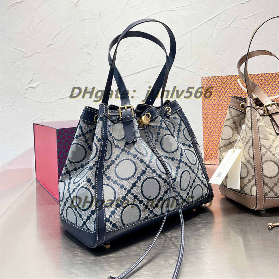 

Designer bags Luxury handbag Jacquard handbag Fashion pattern Spacious large capacity Tote bag Autumn new style, Brown