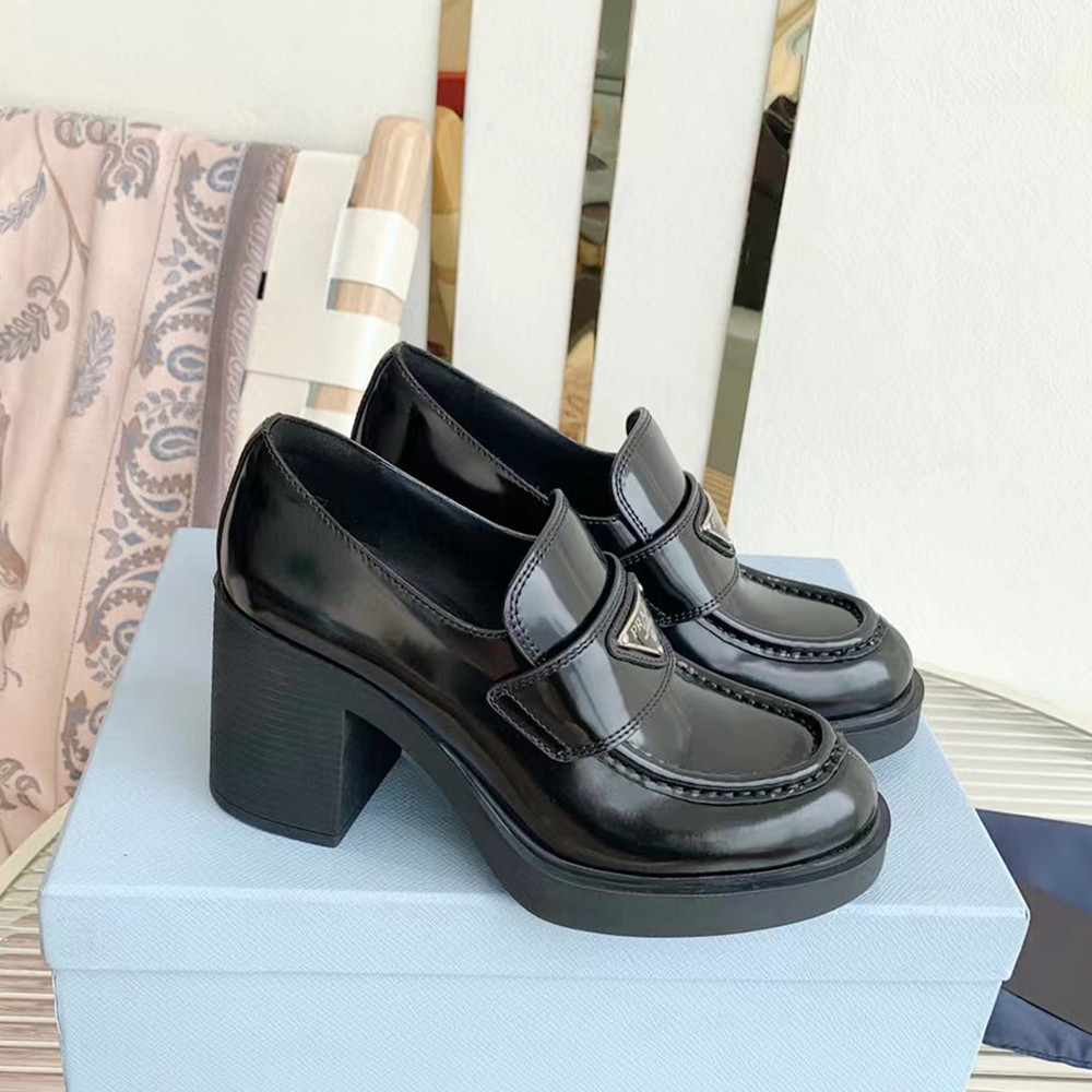 

classic Triangle buckle decorate Dress Shoes High Heel Flat Shoe Social 800mm Chunky Women Wedding Party Quality Leather Business Formal Loafer With Original Box, Gifts are not sold separately