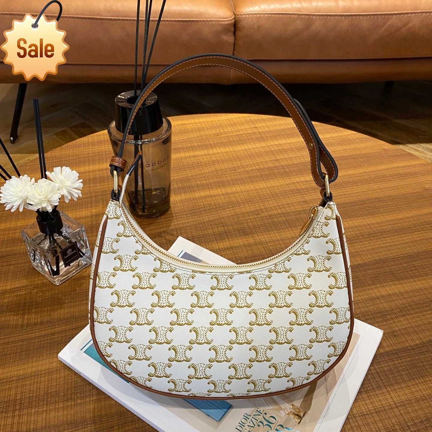 Sacs de créateurs 2022 New Arc de Triomphe One épaule Stick français Old Flower Crescent Assit Sac mode Niche Niche Sac Trend Women Factory Sale