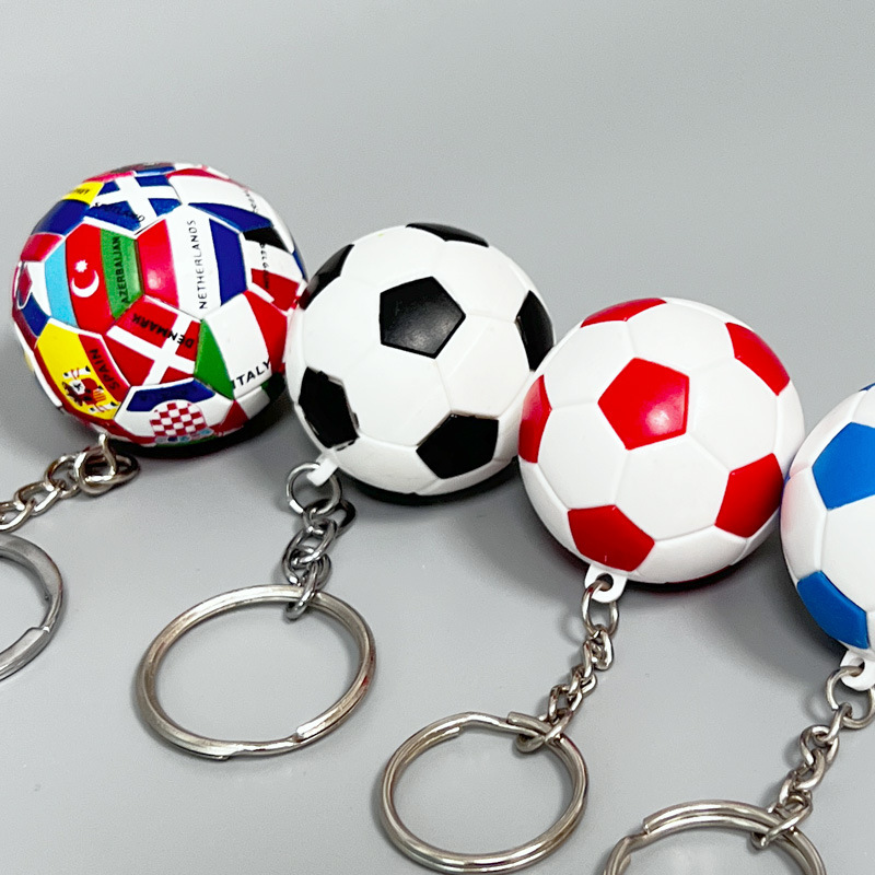 Porte-clés à breloques de la coupe du monde de football 2022, souvenir de fan, périphérique, petit cadeau de sport, bar à vin, cadeau d'événement