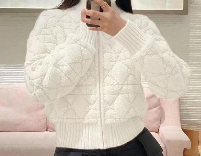 2023 womens Designers doris Sweaters high quality zipper coat white color Long Sleeve Sweater Sweatshirt Knitwear Winter fashion Clothes Womens C