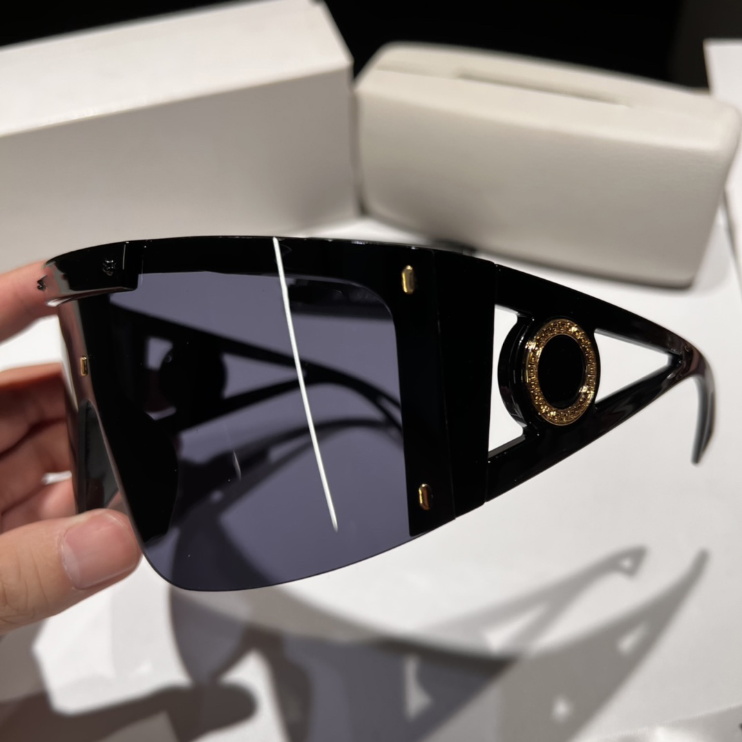 

Stylish Man Sunglass Designer Sunglasses Womens Trend All Match Glasses Windproof Riding Glass Internet Celebrity Glasses D22101404JX