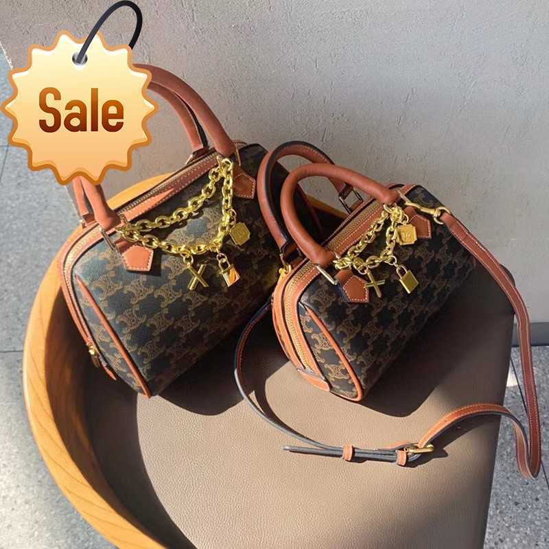 Sacs de créateurs NOUVEAUX ARC DE TRIOMPHE DE TRIOMPHE CHATEUR ONDIAL MINI MINI BOSTON Hand One épaule Messenger Sac Trend Factory Vente directe