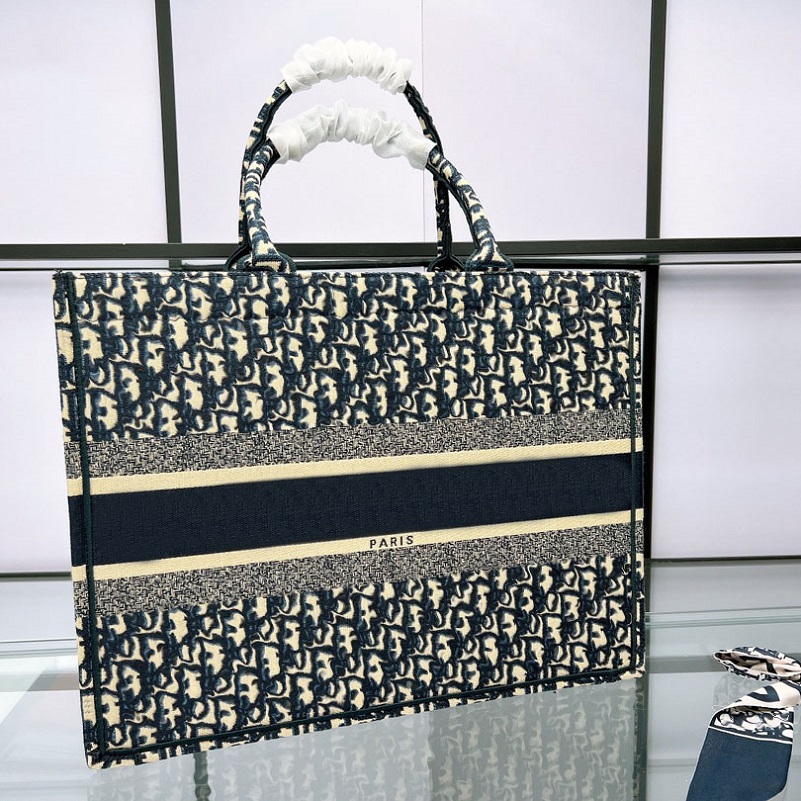 

Designer Handbag Shoulder Chain Bag Clutch Flap Totes Bags Wallet Check Velour Thread Purse Double Letters Solid Hasp Waist Square Stripes Women Luxury Handbags 04, Box