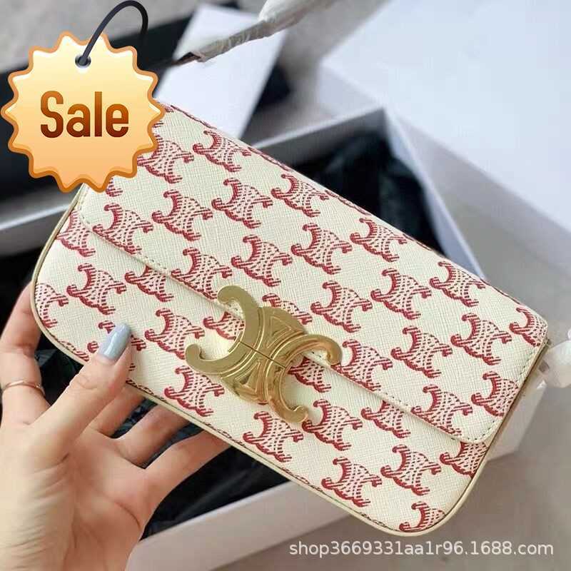 Designer Bags 2022 New Women's Lisa the Same Arc De Triomphe Armpit French Stick One Shoulder Tofu Fashion Trendy Square Factory Direct Sale