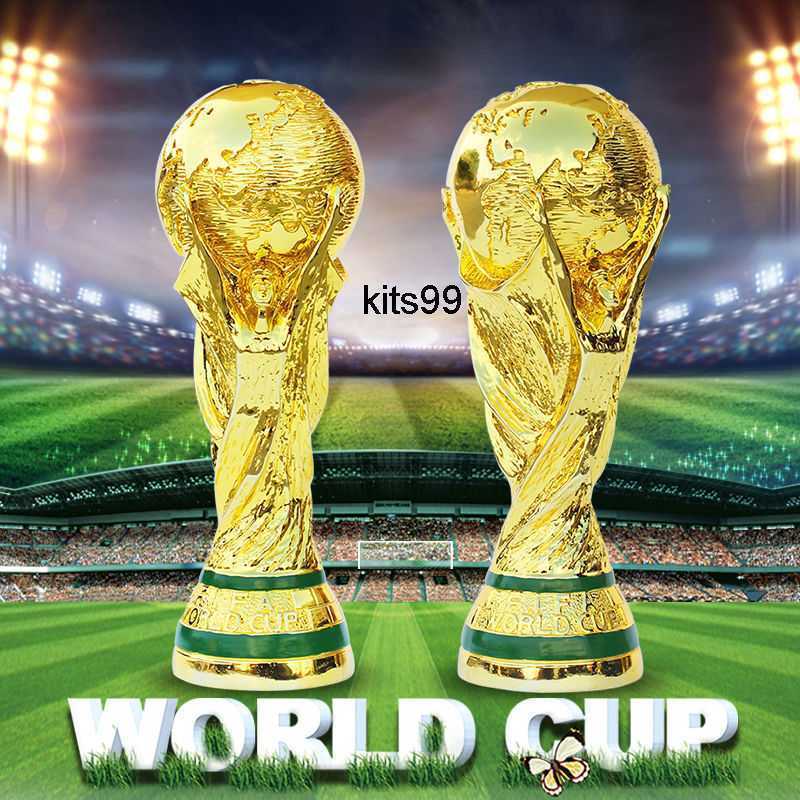 

2022 World Cup Qatar Collectable World Decorative Souvenir Football Match Around Fans