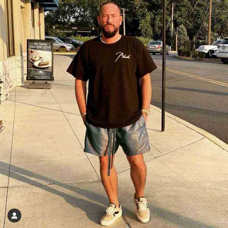 

1:1 Version RHUDE Pure Color Vintage Letter T-shirt Men Women Couple 100% Cotton T Shirt Hip Hop High Street Oversize Tee, Black