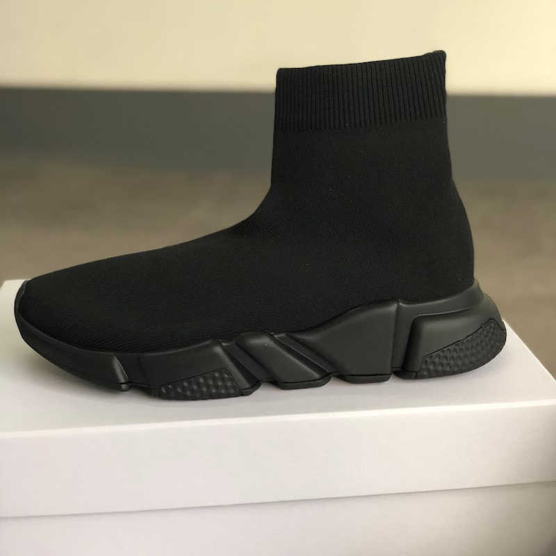 

Designer Sock Boots Australia Casual Shoes Platform Man Shoe Black White Bottom Sock Couple Sneakers Sock 1.0 2.0 Walking Shoe Running Shoes With Box Size 35-46 NO17