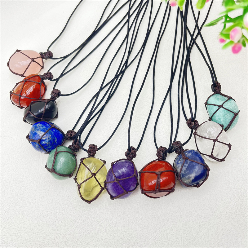 

Irregular Natural Raw Stone Net Bag Pendant Necklaces Quartz Crystal Healing Stone Hand-woven Pocket Pendants Necklace
