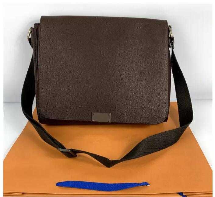 

2022 Hot Fashion designer luxury Vintage Ladies and Men school bags Microcosm Designer Handbags Women Wallet Leather Messenger Shoulder Bag