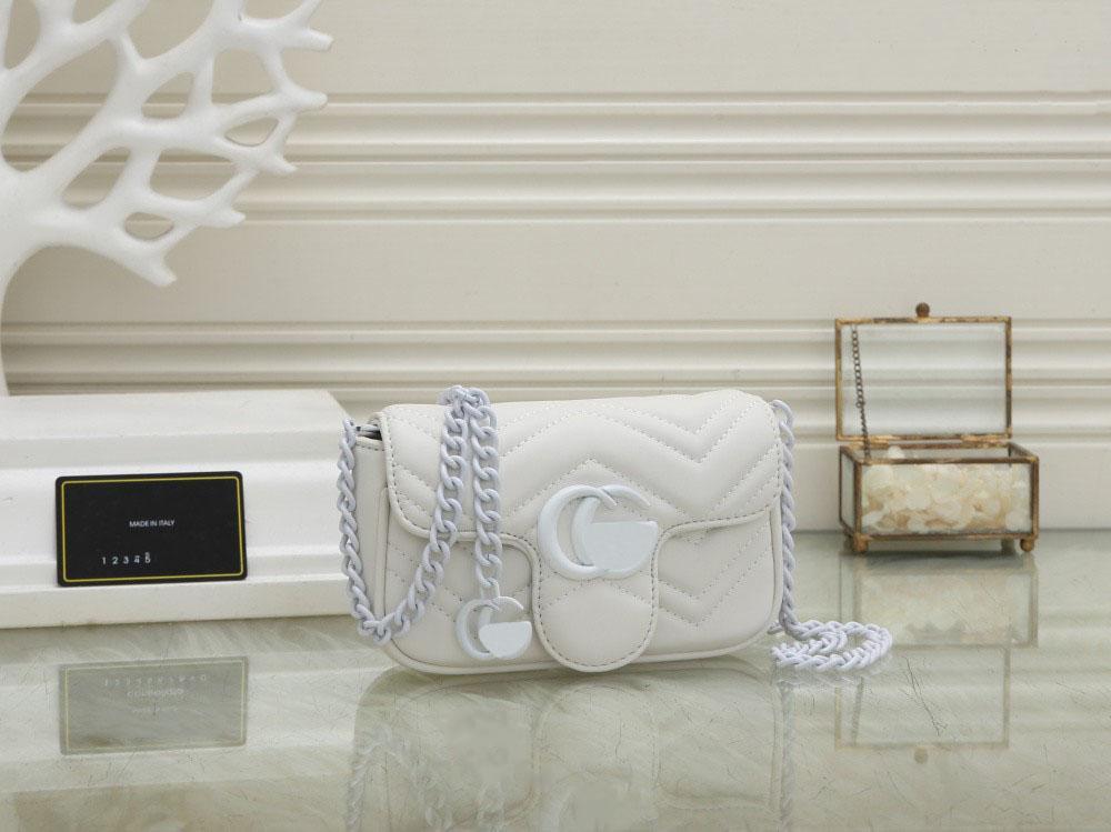 

Fashion Macaron chain wave one shoulder diagonal belt Fanny pack under the arm mini square bag with LOGO, Bag hangings