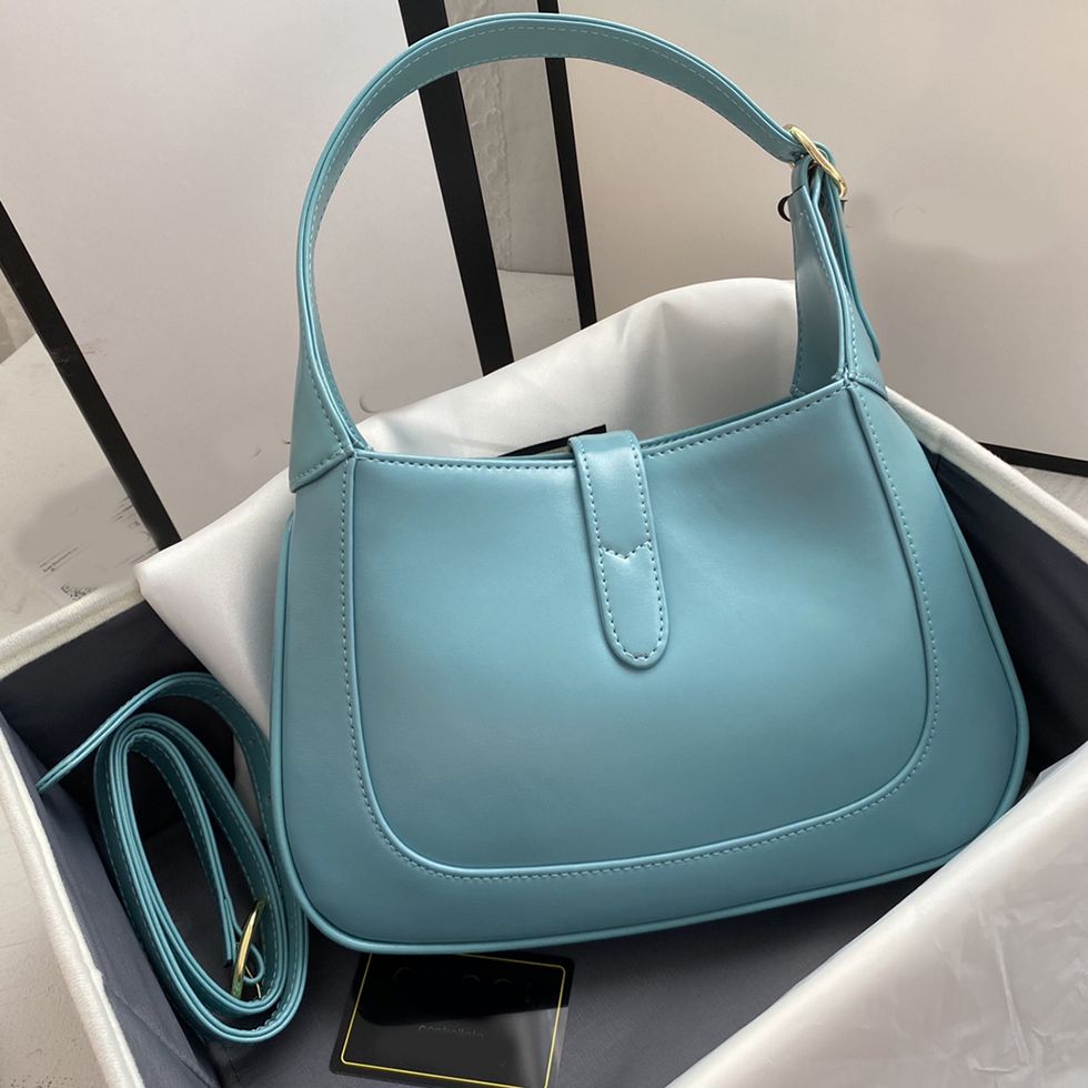 Luxurys Designer Sacs à main Femmes Mode Boucle en métal Totes Portefeuille classique Lady Daily Outdoor Sacs à bandoulière Shopping Tote porte-m