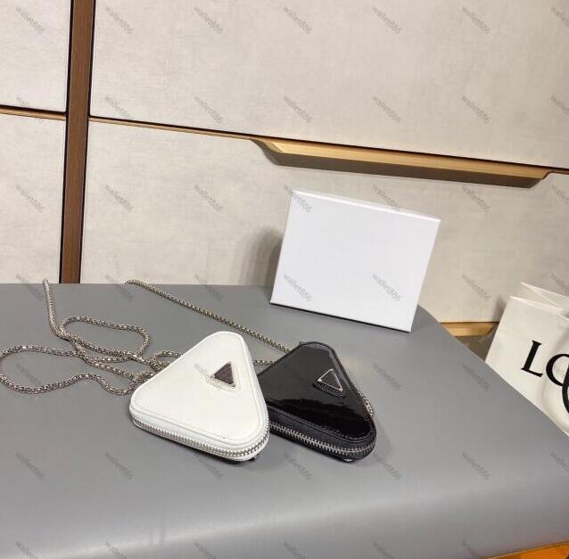 

Luxurys Designers Triangle Wallet Coin Purse Womens Fashion Mini Cute Lipstick Bags Chain Shoulder Fashion Casual Little Wallets, Black with box