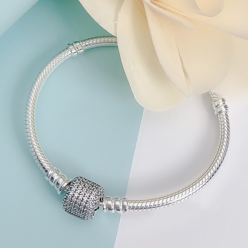 Bracelet de charme de fermoir en diamant complet 100% 925 Chaîne de serpent argent sterling bracelets féminins copine cadeau de mariage bijoux de