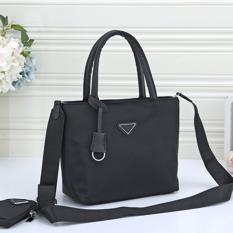 

2022 the tote bag lady famous designer practical Large capacity plain handbags women great crossbody casual Underarm bag, White